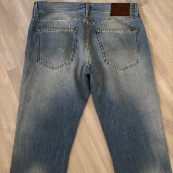 Tommy Hilfiger Mens Scanton Straight Leg Jeans - 32x34 - Picture 4 of 8